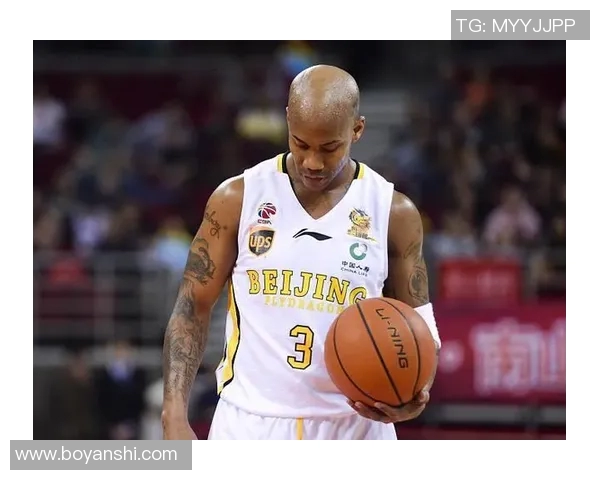 马库斯斯马特的篮球之路与领导力：从新秀到球队核心的成长故事