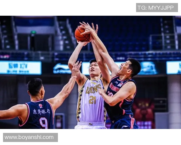 马卡萨与卡疼普特拉激战正酣谁能在这场较量中笑到最后